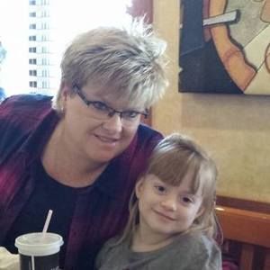 Meet your Posher, Lauri